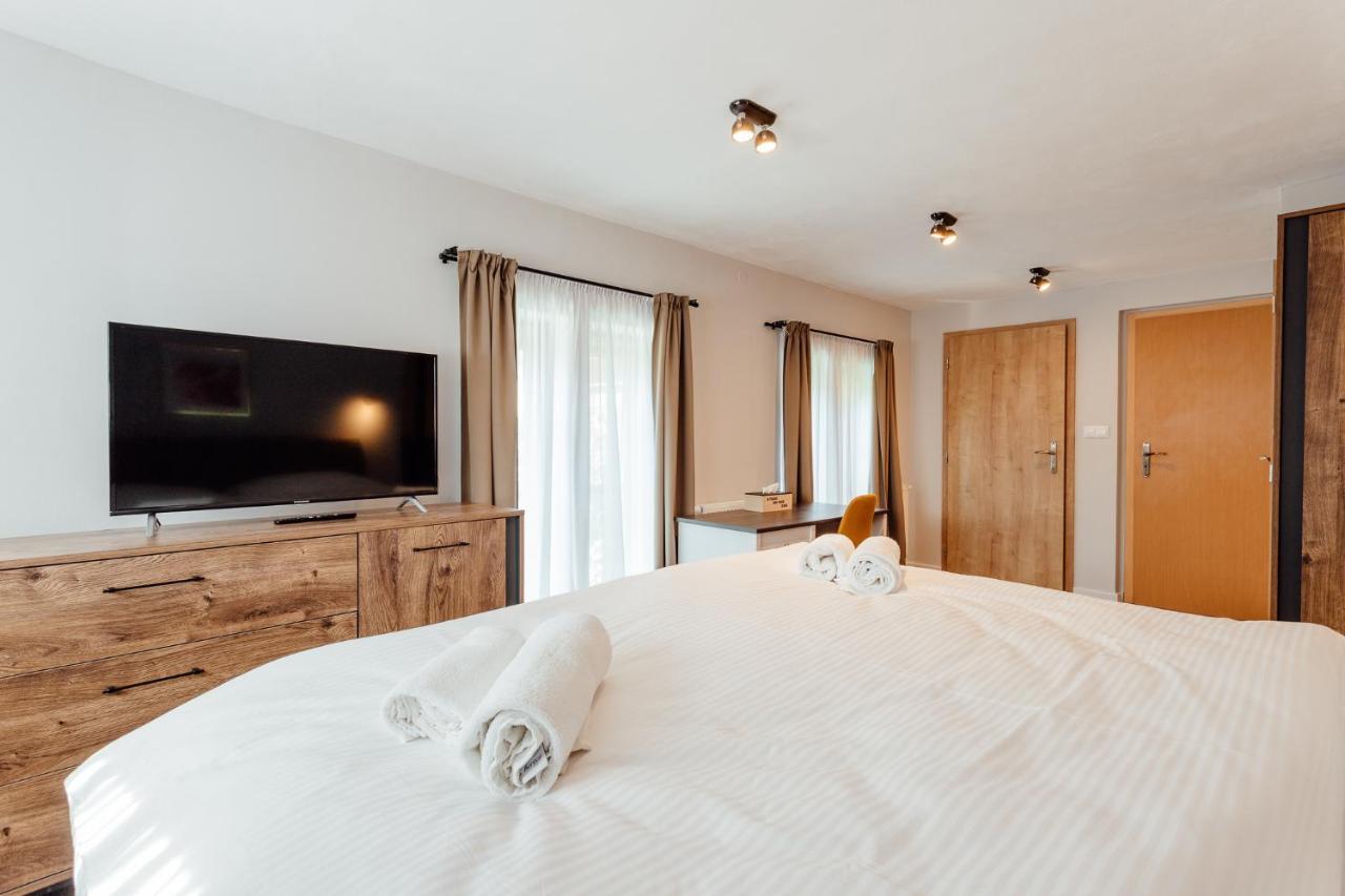 Aparthotel Botanicky Dvor Banská Štiavnica Exteriér fotografie